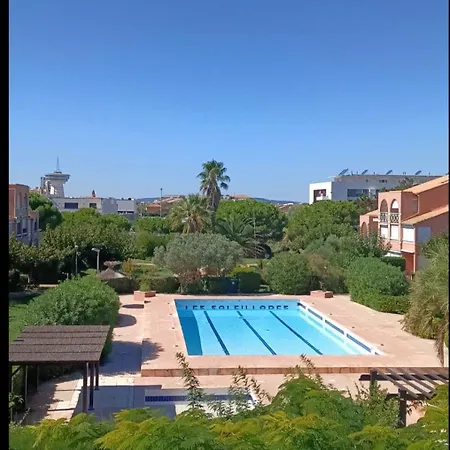 Les Soleillades-t2 Pour 5 Pers-piscine, Parking Prive- Laconciergeriebynina *